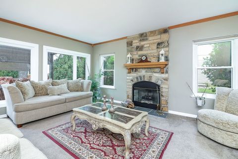 Tiny photo for 1362 Nightingale Lane, Bartlett, IL 60103 (MLS # 12454848)