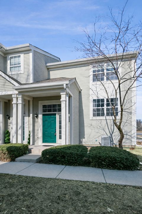 Photo of 34314 N Barberry Road, Round Lake Beach, IL 60073 (MLS # 12557688)