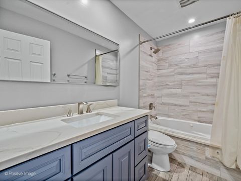 Tiny photo for 1039 Deerfield Place #1039, Highland Park, IL 60035 (MLS # 12581413)