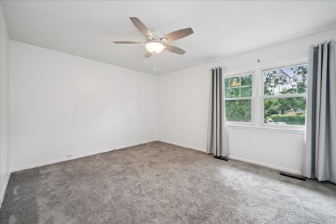 Tiny photo for 1119 Hampton Court, Deerfield, IL 60015 (MLS # 12435784)