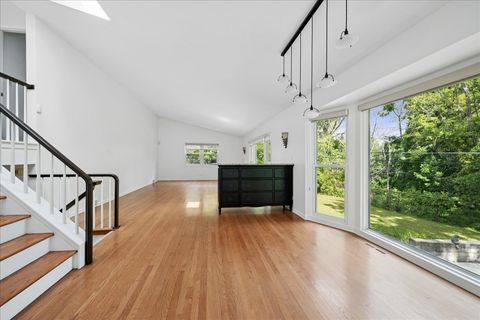 Tiny photo for 1119 Hampton Court, Deerfield, IL 60015 (MLS # 12435784)