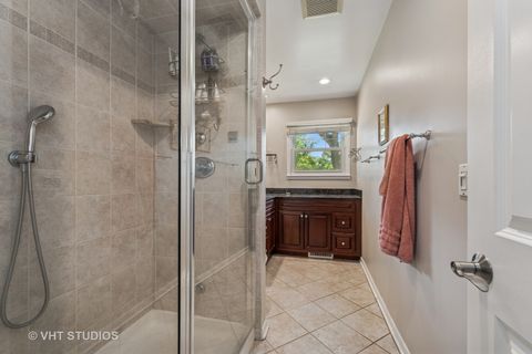 Tiny photo for 1119 Hampton Court, Deerfield, IL 60015 (MLS # 12435784)