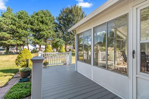 Tiny photo for 3202 Turnberry Drive, McHenry, IL 60050 (MLS # 12500006)