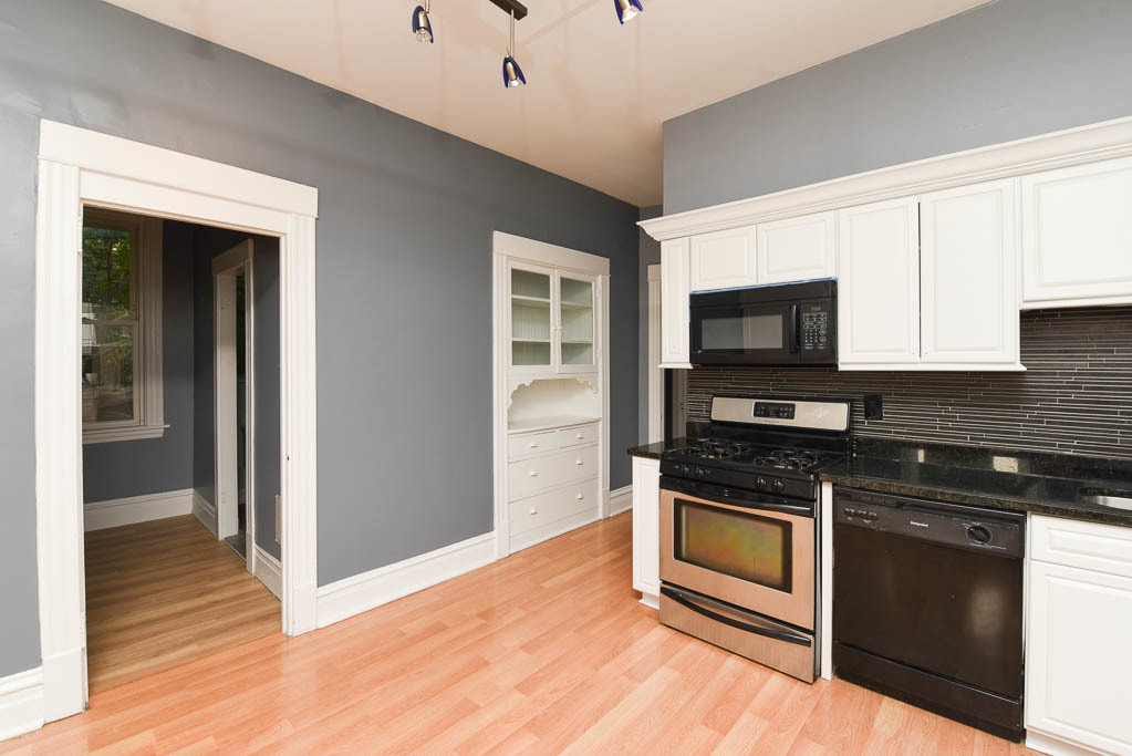 2738 N CENTRAL PARK Avenue 2