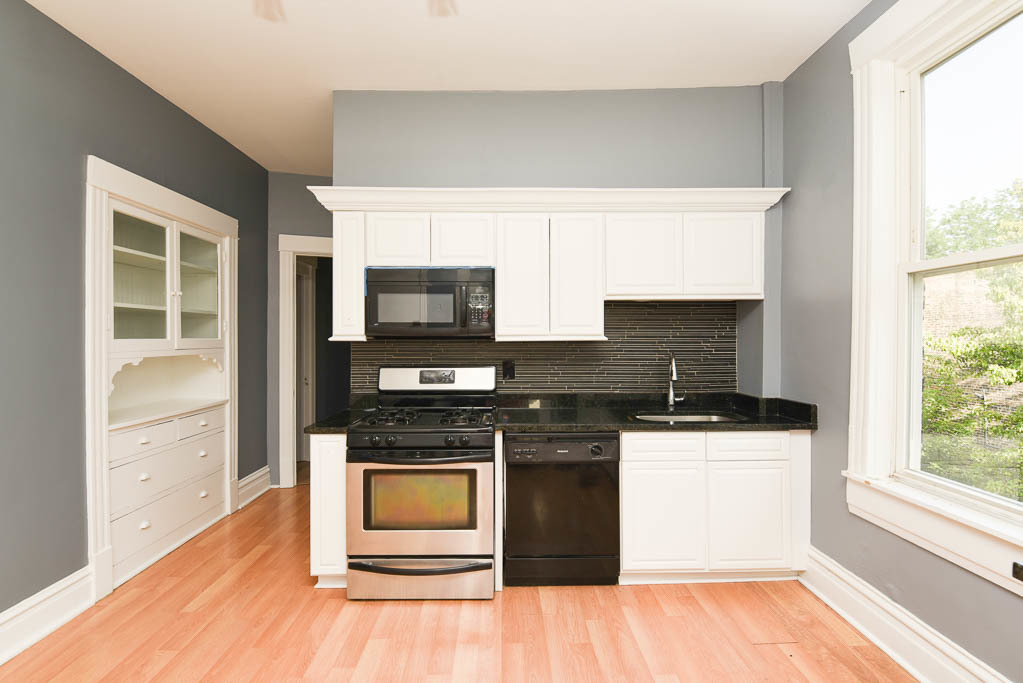 2738 N CENTRAL PARK Avenue 2