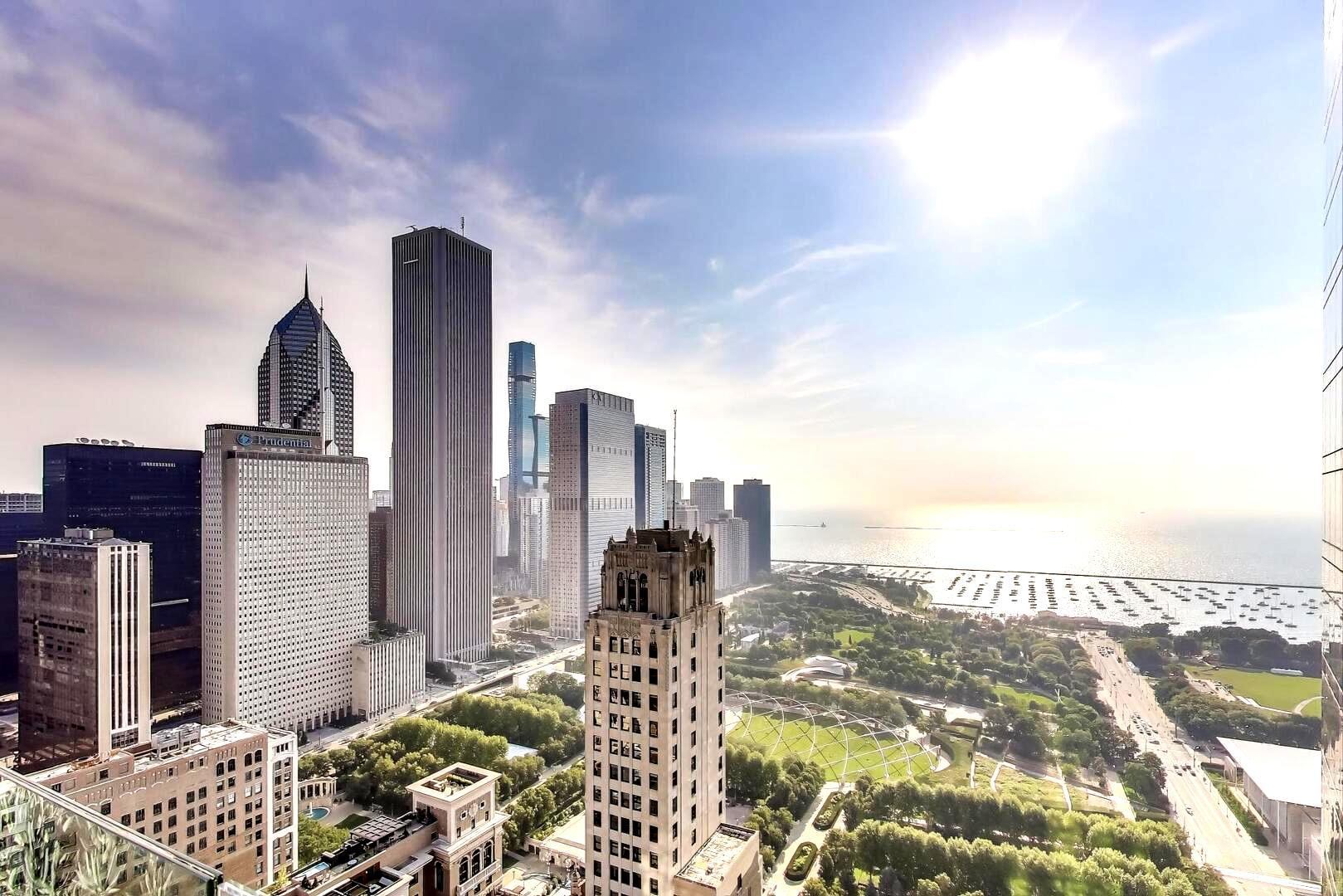 Chicago, Illinois 60603, United States, 2 Bedrooms Bedrooms, ,2 BathroomsBathrooms,Residential,Active,180685