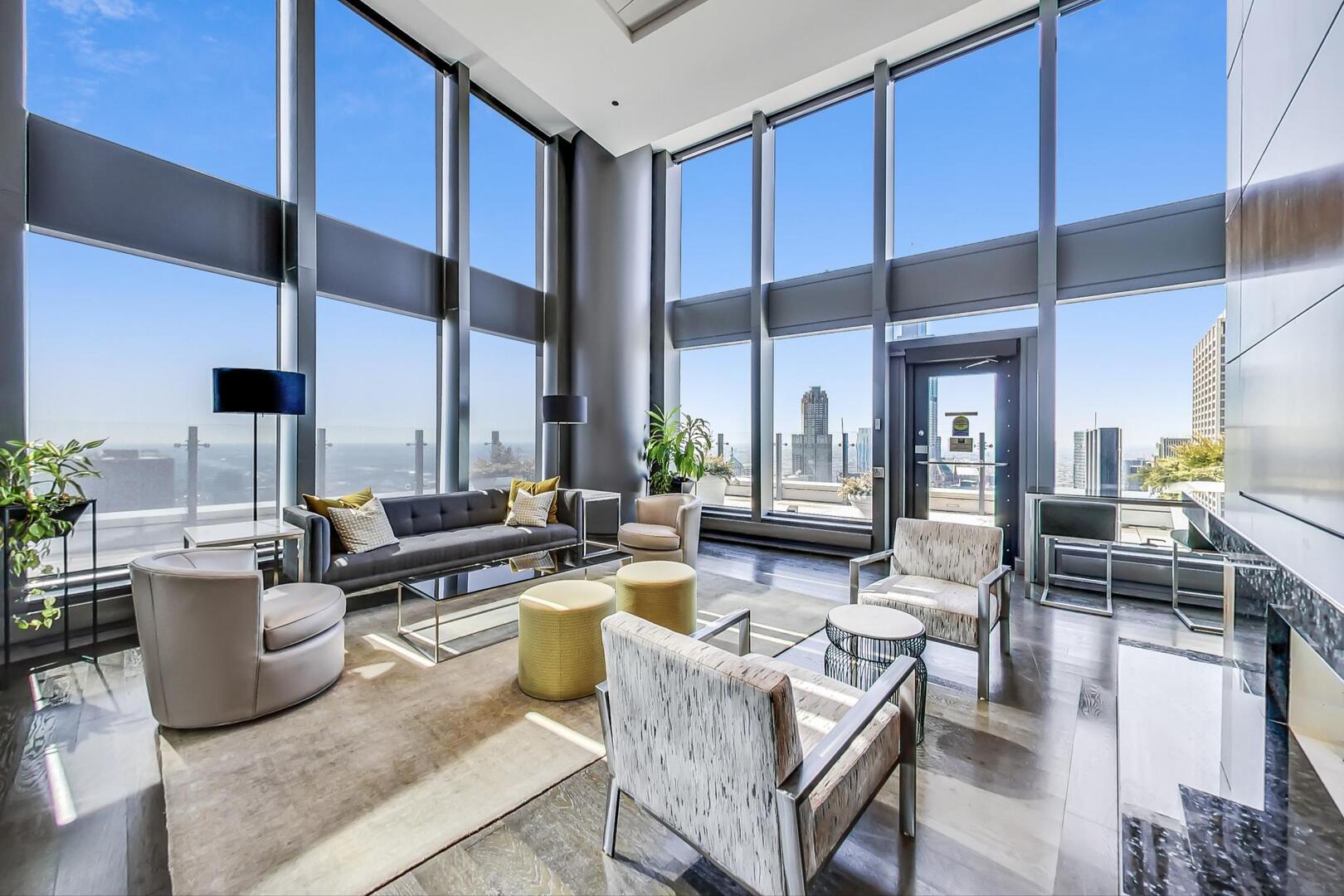 Chicago, Illinois 60603, United States, 2 Bedrooms Bedrooms, ,2 BathroomsBathrooms,Residential,Active,180685