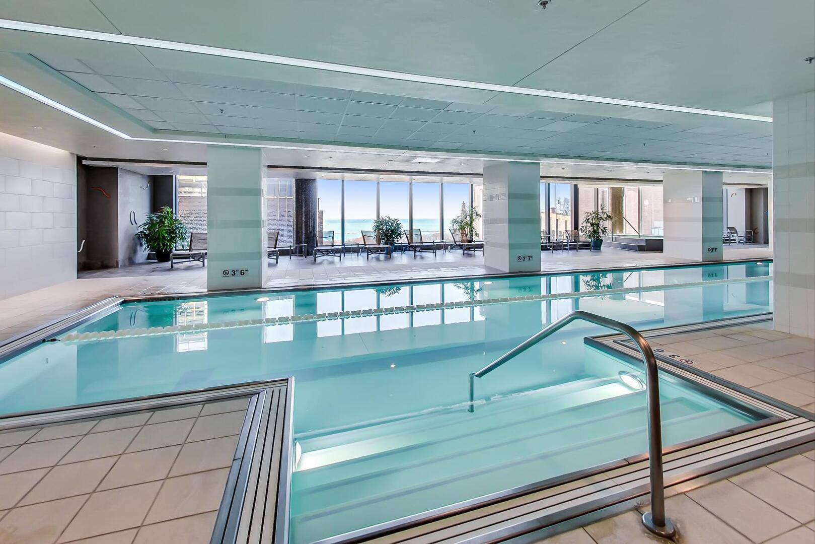 Chicago, Illinois 60603, United States, 2 Bedrooms Bedrooms, ,2 BathroomsBathrooms,Residential,Active,180685