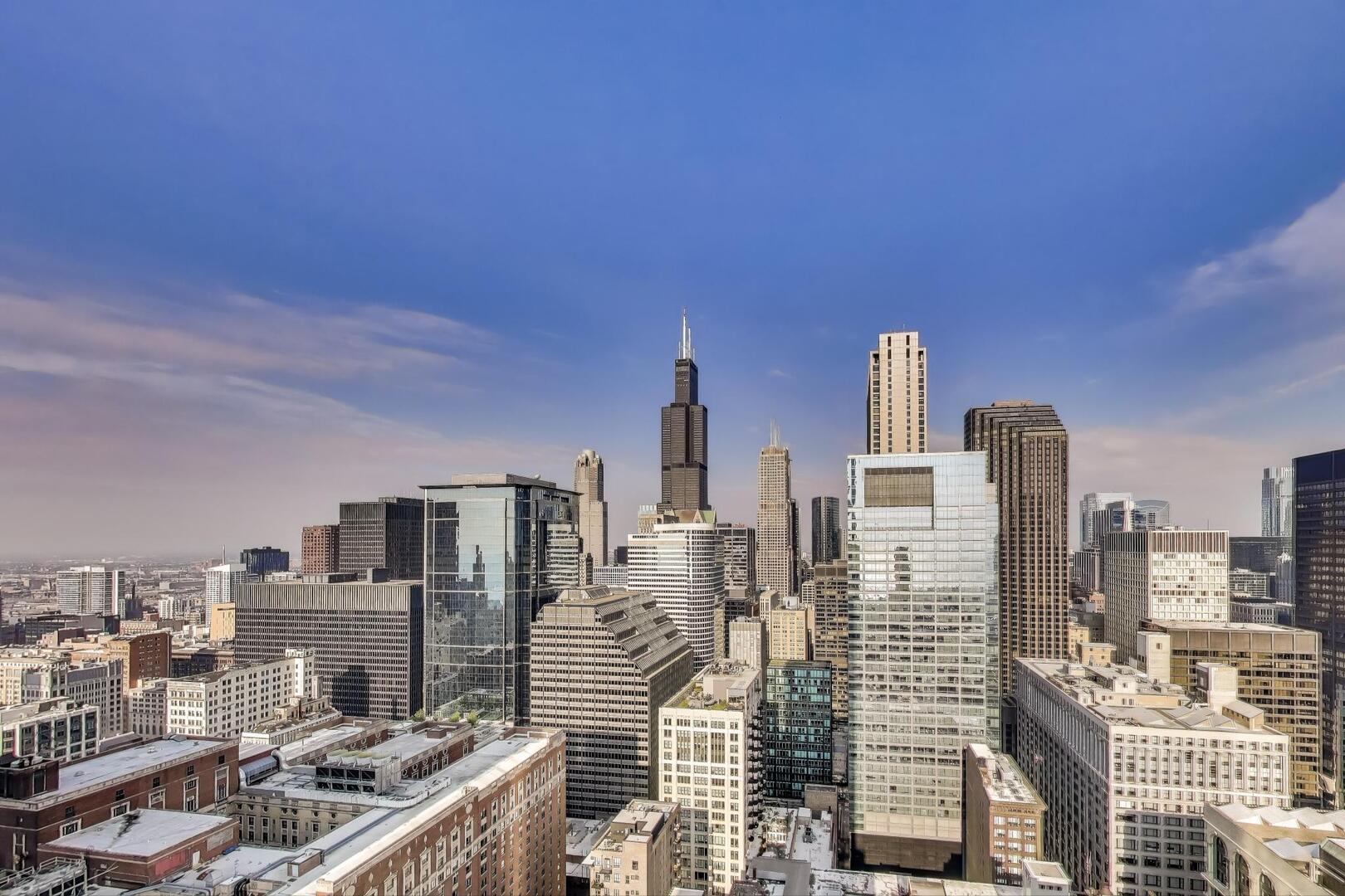 Chicago, Illinois 60603, United States, 2 Bedrooms Bedrooms, ,2 BathroomsBathrooms,Residential,Active,180685