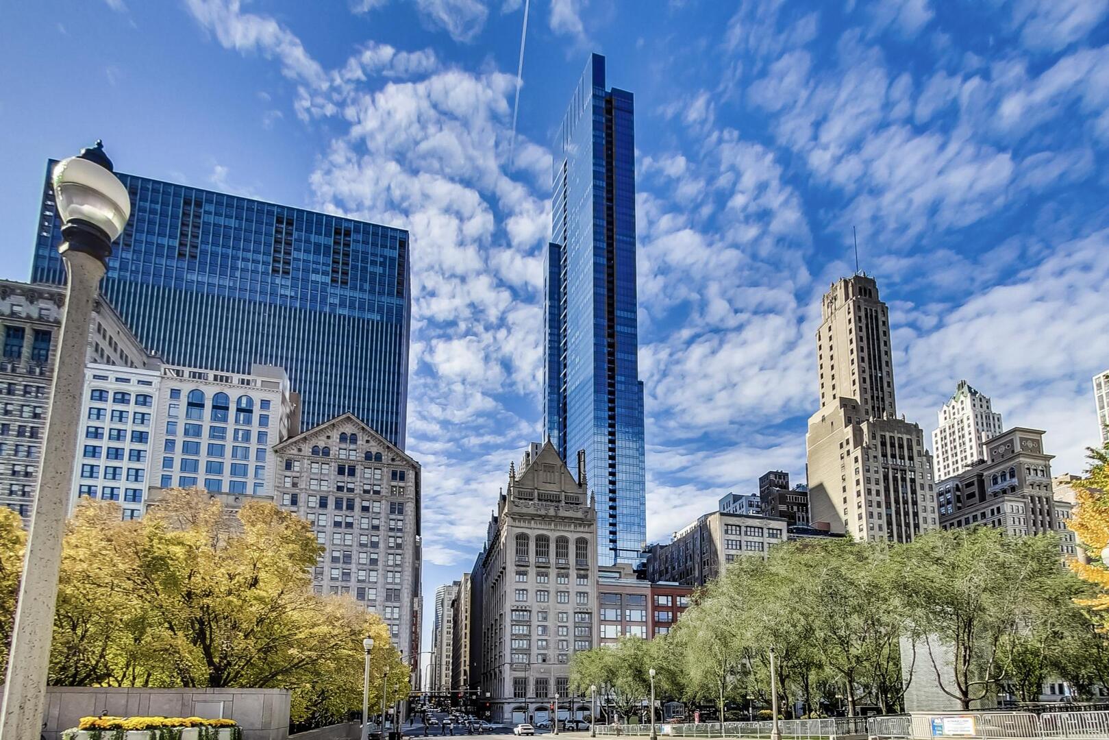 60 E Monroe Street 5103