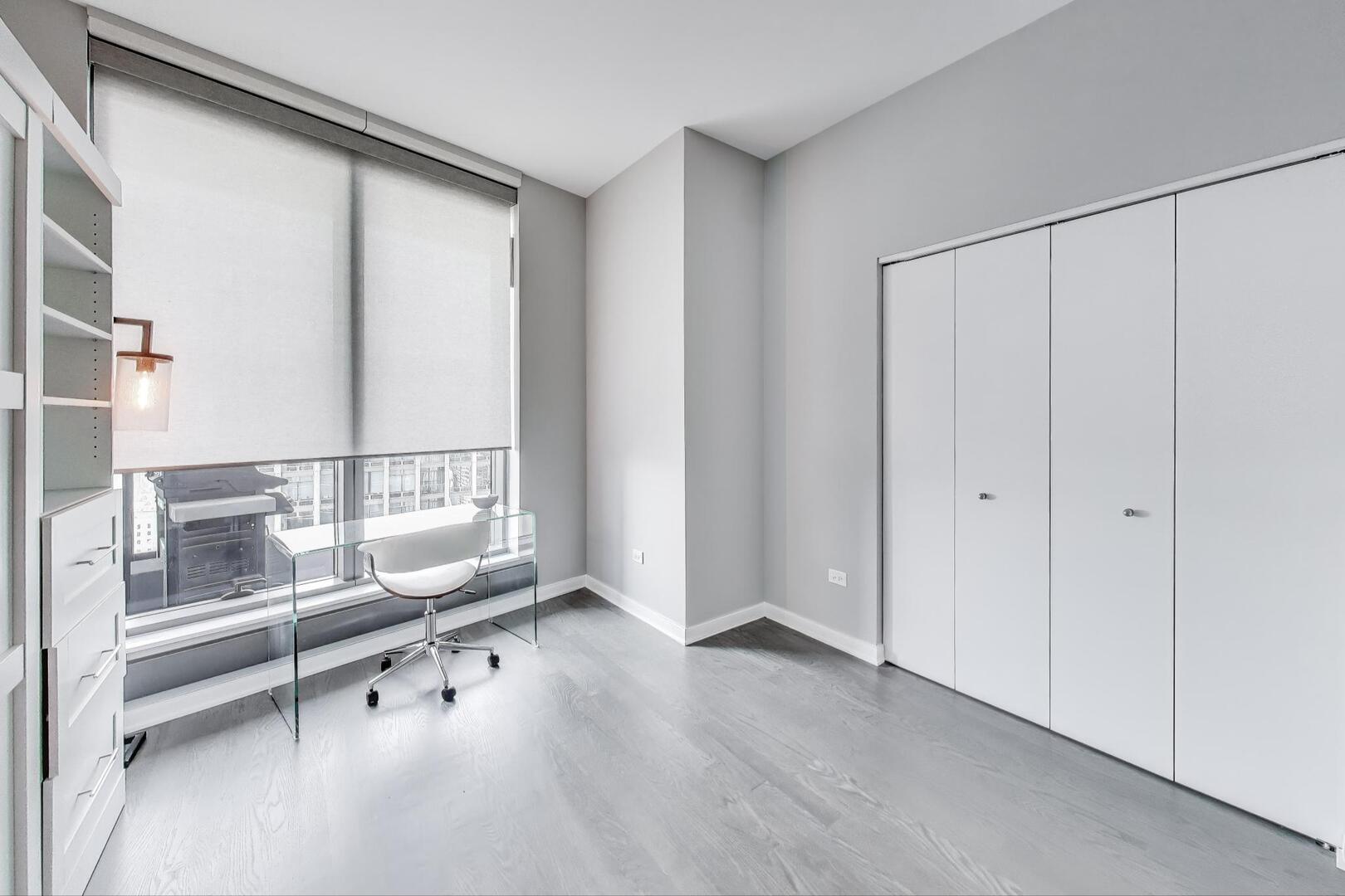 Chicago, Illinois 60603, United States, 2 Bedrooms Bedrooms, ,2 BathroomsBathrooms,Residential,Active,180685