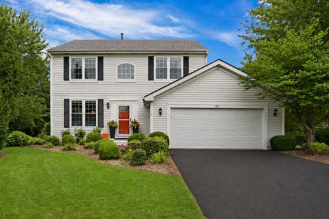 Tiny photo for 93 Old Farm Court, Lindenhurst, IL 60046 (MLS # 12732436)