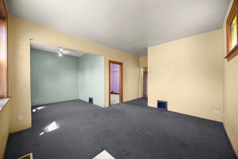 Tiny photo for 2812 Ridgeland Avenue, Berwyn, IL 60402 (MLS # 12762954)