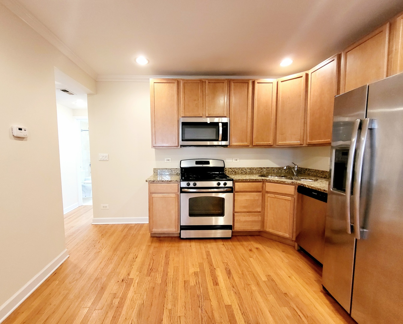 2856 W ROSEMONT Avenue 2