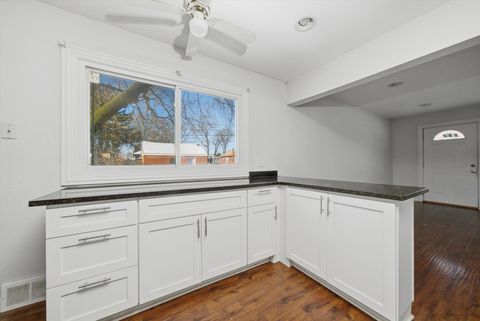 Tiny photo for 800 S 21st Avenue, Maywood, IL 60153 (MLS # 12551583)