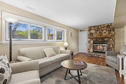 Tiny photo for 896 Canterbury Drive, Crystal Lake, IL 60014 (MLS # 12499064)