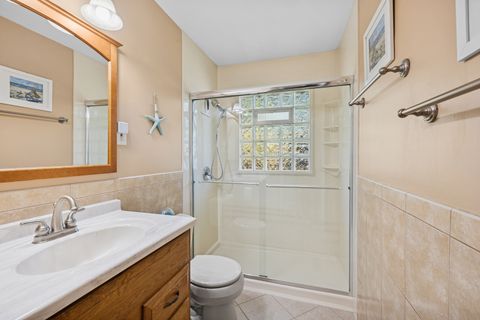 Tiny photo for 896 Canterbury Drive, Crystal Lake, IL 60014 (MLS # 12499064)