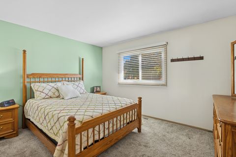 Tiny photo for 896 Canterbury Drive, Crystal Lake, IL 60014 (MLS # 12499064)