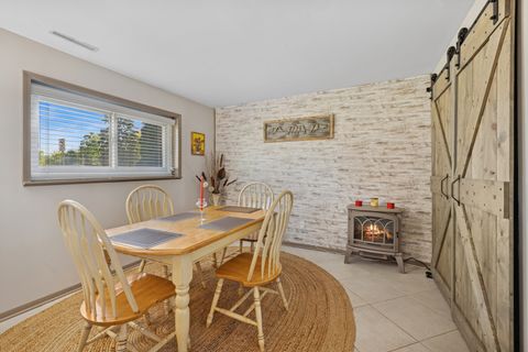 Tiny photo for 896 Canterbury Drive, Crystal Lake, IL 60014 (MLS # 12499064)