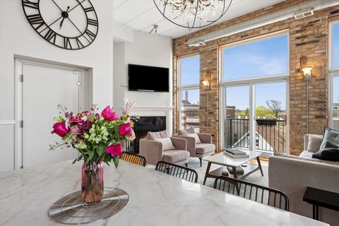 Tiny photo for 2117 W Belmont Avenue #4, Chicago, IL 60618 (MLS # 12636137)