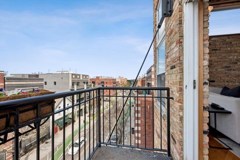 Tiny photo for 2117 W Belmont Avenue #4, Chicago, IL 60618 (MLS # 12636137)