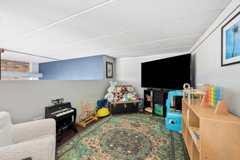 Tiny photo for 2117 W Belmont Avenue #4, Chicago, IL 60618 (MLS # 12636137)