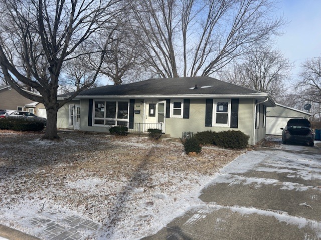 906 E Locust Street
