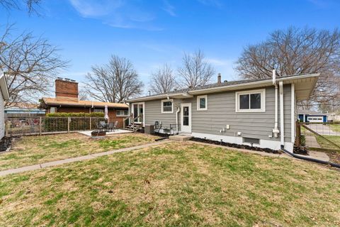 Tiny photo for 2654 Fillmore Lane, Davenport, IA 52804 (MLS # 12602151)