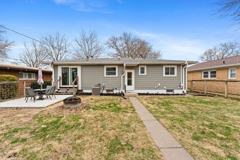 Tiny photo for 2654 Fillmore Lane, Davenport, IA 52804 (MLS # 12602151)