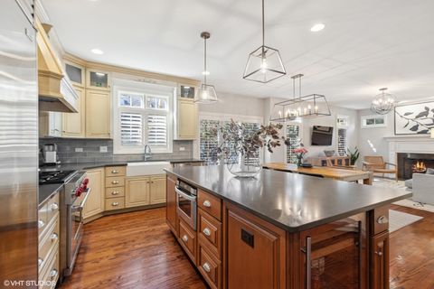 Tiny photo for 608 S Quincy Street, Hinsdale, IL 60521 (MLS # 12478825)