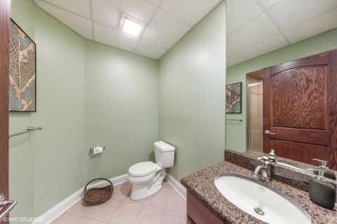 Tiny photo for 608 S Quincy Street, Hinsdale, IL 60521 (MLS # 12478825)