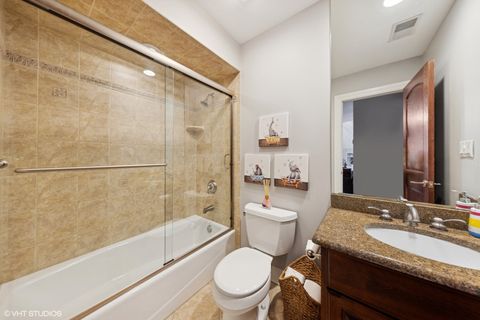 Tiny photo for 608 S Quincy Street, Hinsdale, IL 60521 (MLS # 12478825)