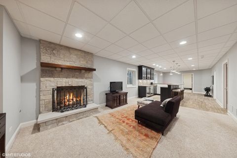 Tiny photo for 608 S Quincy Street, Hinsdale, IL 60521 (MLS # 12478825)