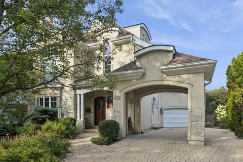 Tiny photo for 608 S Quincy Street, Hinsdale, IL 60521 (MLS # 12478825)