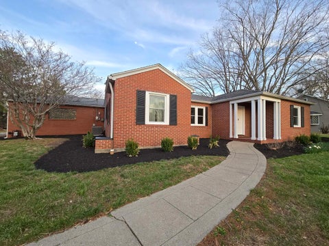 Photo of 14652 N IL Hwy 37 Highway, Mt Vernon, IL 62864 (MLS # 12745419)