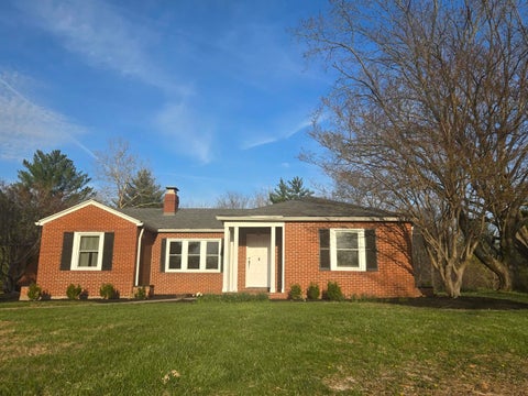 Tiny photo for 14652 N IL Hwy 37 Highway, Mt Vernon, IL 62864 (MLS # 12745419)