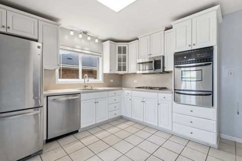 Tiny photo for 1907 Suffolk Avenue, Westchester, IL 60154 (MLS # 12528987)