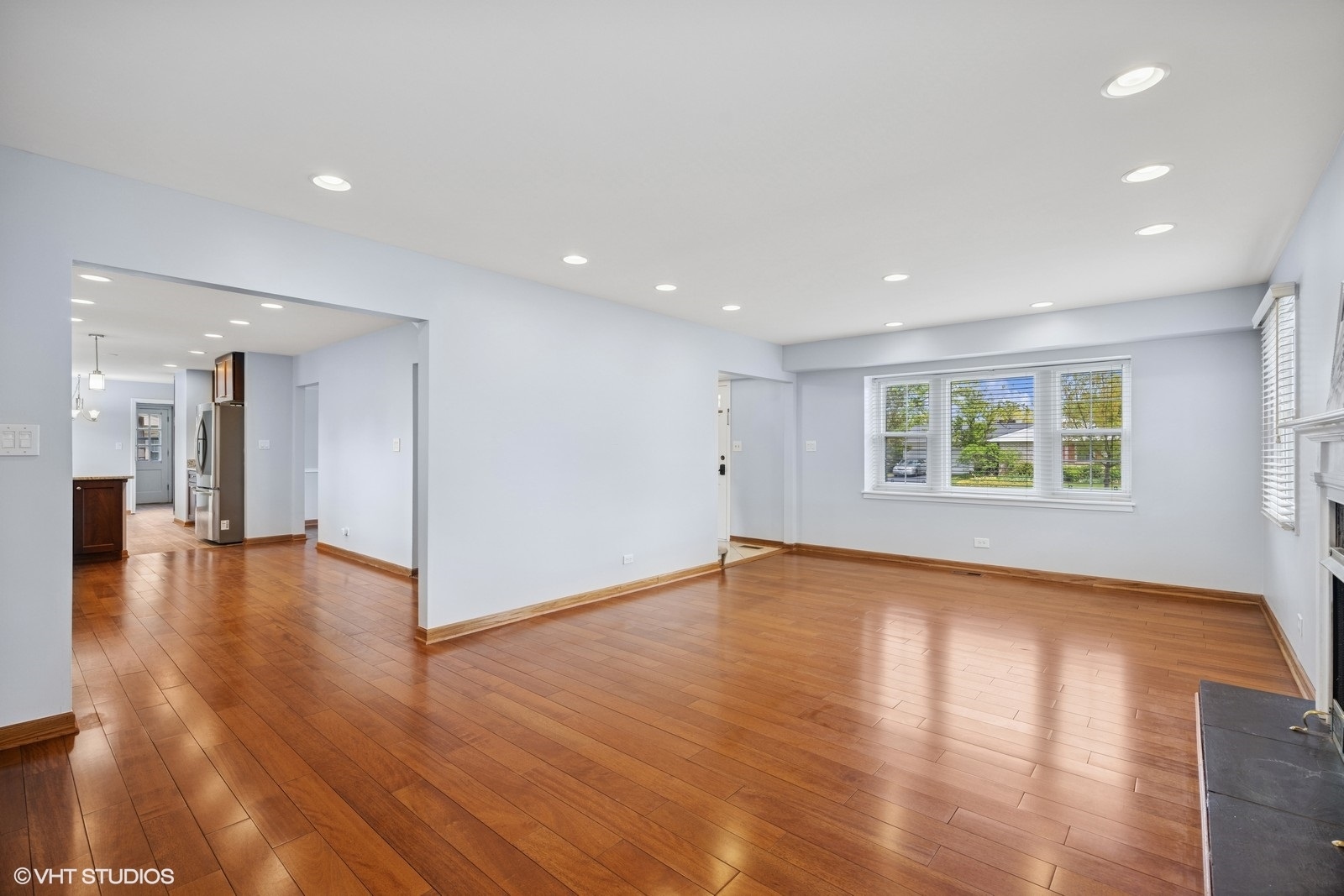 751 Essington Lane