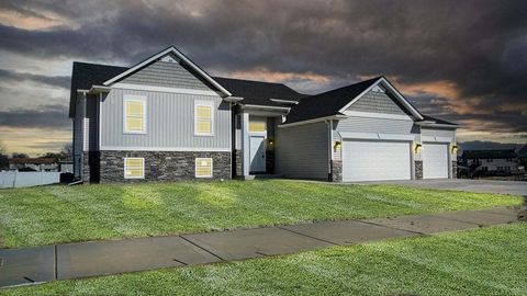 Property photo of 8246 Dylan Drive, Merrillville, IN 46410