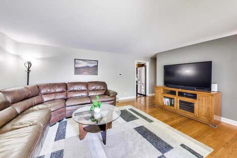 Tiny photo for 10629 Preston Street, Westchester, IL 60154 (MLS # 12730089)