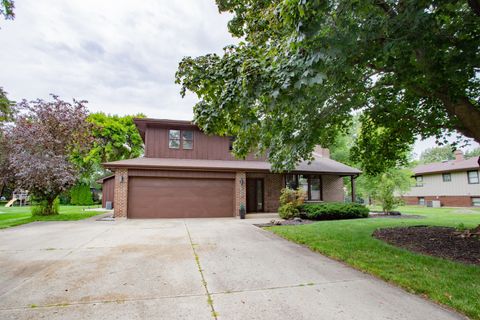 Photo of 258 Thrasher Street, Bloomingdale, IL 60108 (MLS # 12462651)