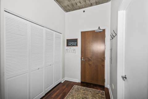 Tiny photo for 1305 S Michigan Avenue #1402, Chicago, IL 60605 (MLS # 12681509)