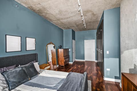 Tiny photo for 1305 S Michigan Avenue #1402, Chicago, IL 60605 (MLS # 12681509)