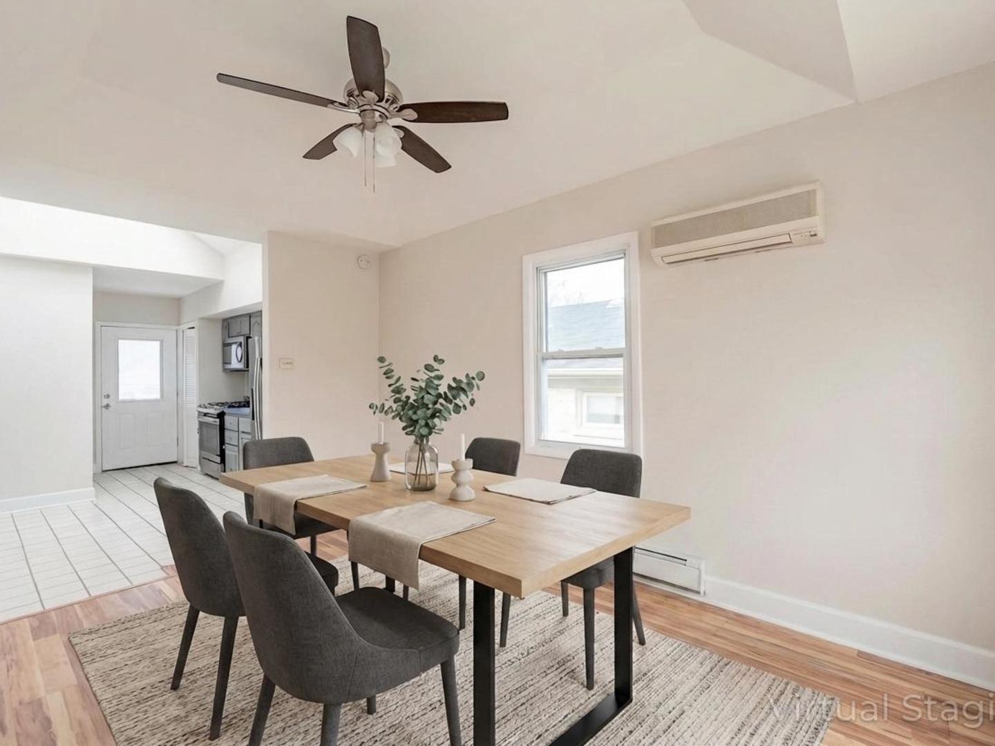 11118 S Trumbull Avenue