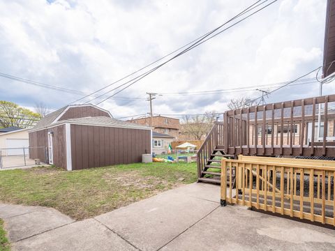 Tiny photo for 11118 S Trumbull Avenue, Chicago, IL 60655 (MLS # 12576548)