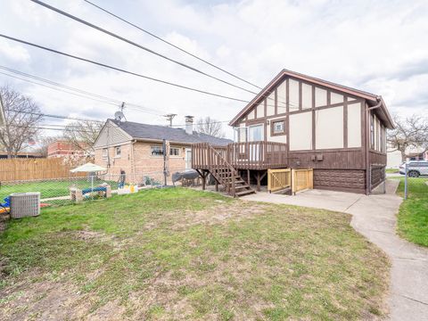Tiny photo for 11118 S Trumbull Avenue, Chicago, IL 60655 (MLS # 12576548)