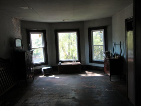 Tiny photo for 910 Oneida Street, Joliet, IL 60435 (MLS # 12749555)