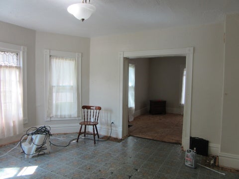 Tiny photo for 910 Oneida Street, Joliet, IL 60435 (MLS # 12749555)