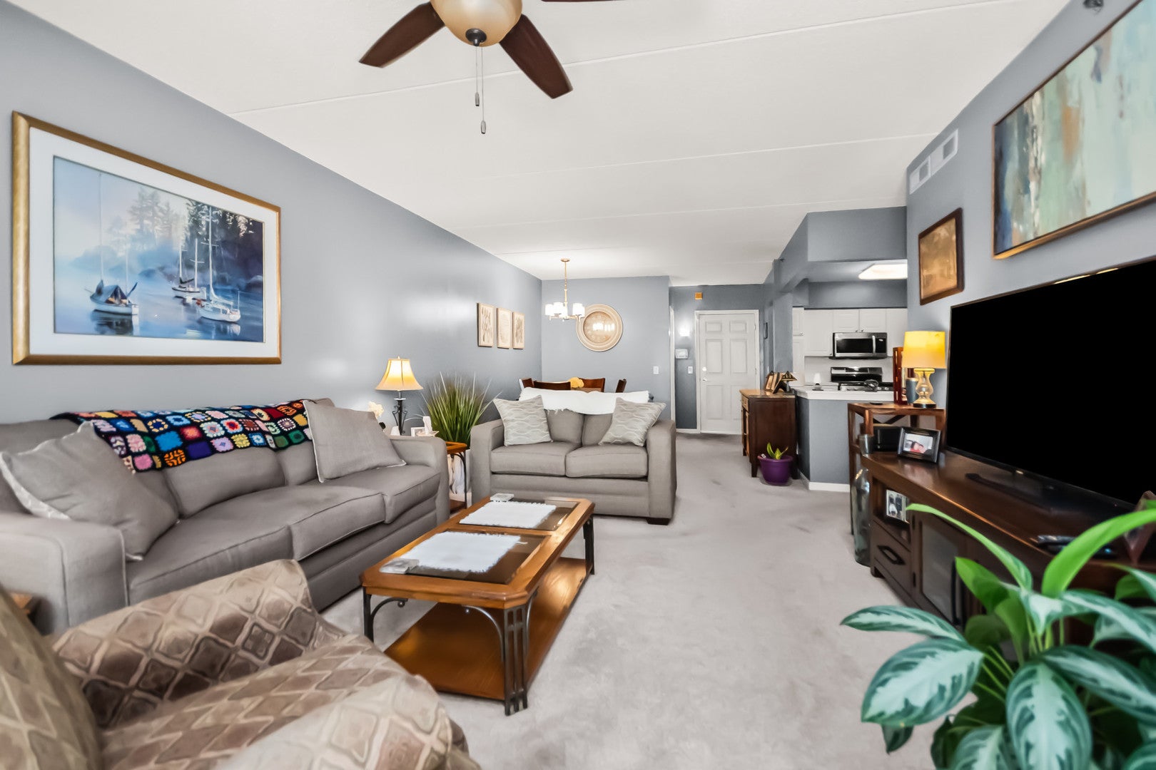 9220 E Prairie Road 306B