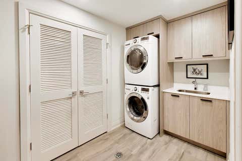 Tiny photo for 2527 W MEDILL Avenue, Chicago, IL 60647 (MLS # 12723722)